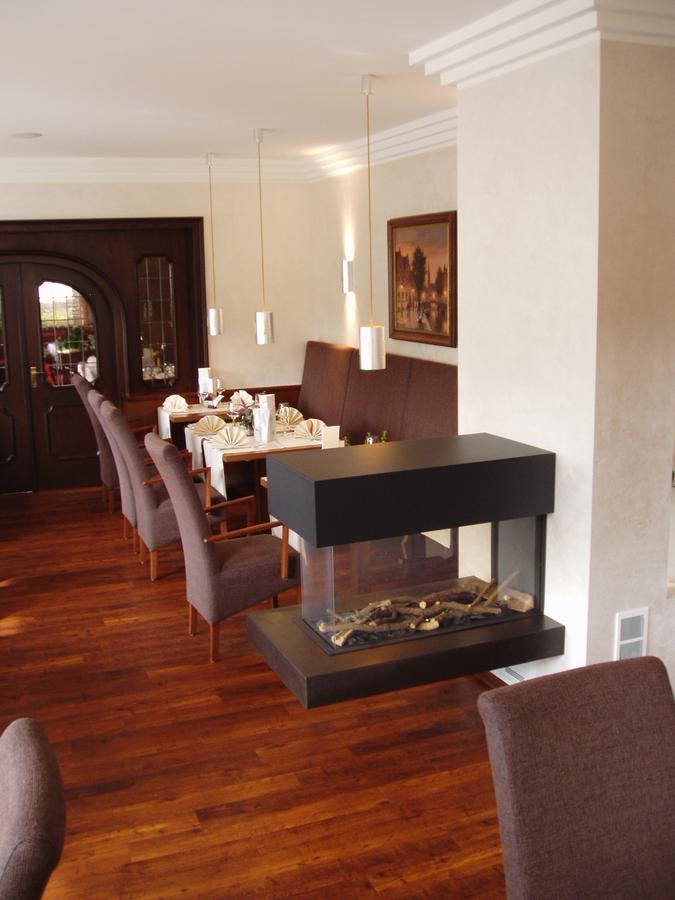 Hotel-Restaurant Hochwiesmuhle Bexbach Extérieur photo