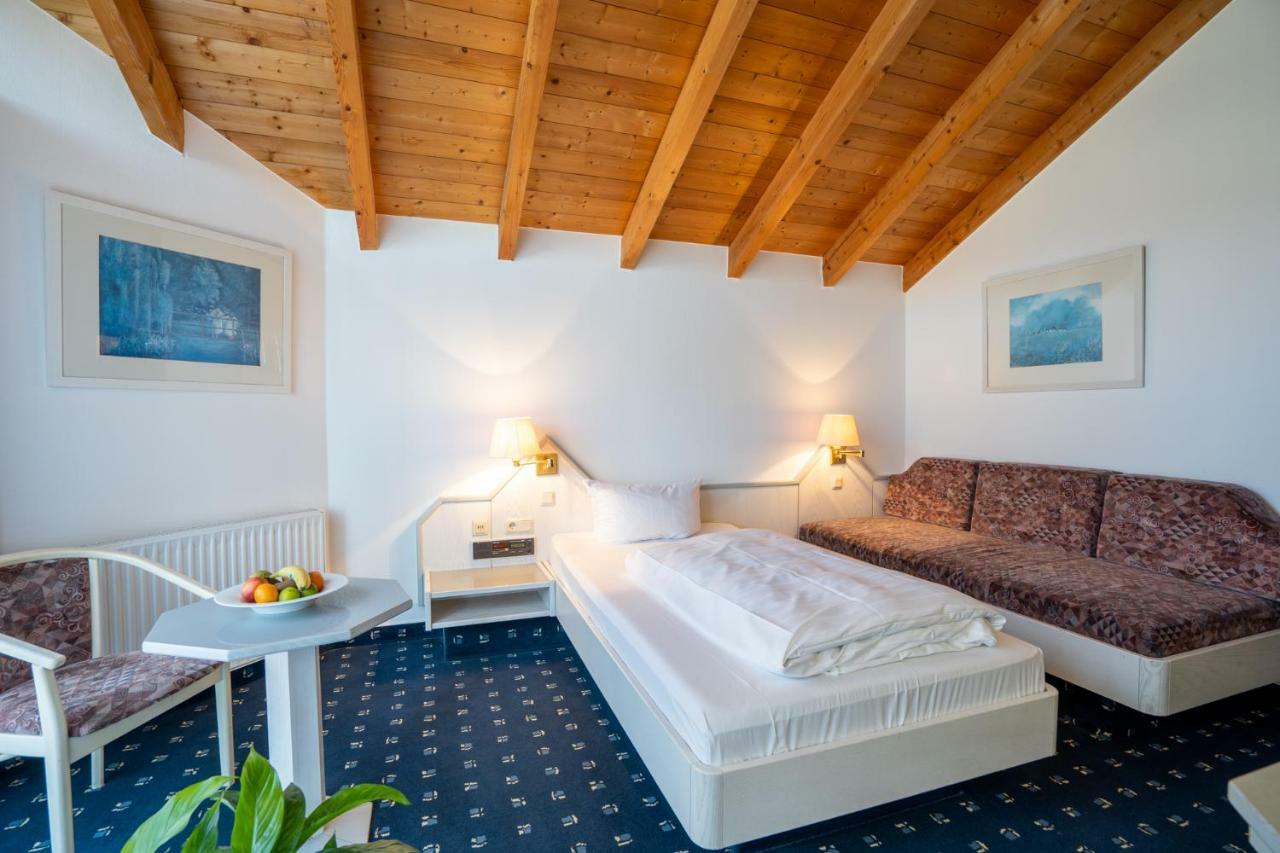 Hotel-Restaurant Hochwiesmuhle Bexbach Extérieur photo